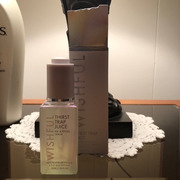 huda beauty thirst trap serum